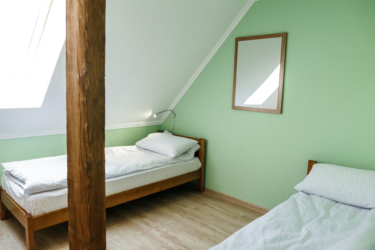 Sweet Home Hostel / Guest House Chernivtsi Exterior photo