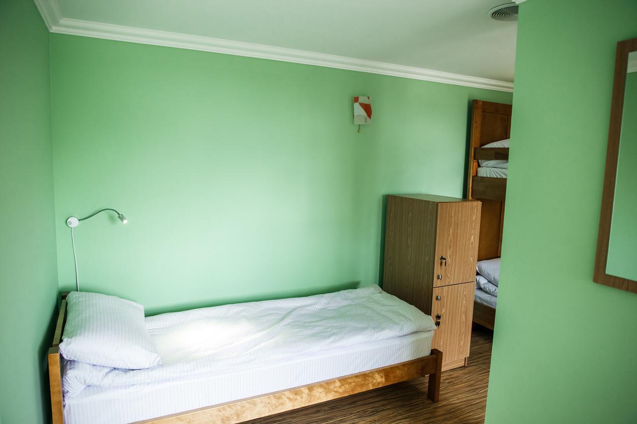 Sweet Home Hostel / Guest House Chernivtsi Exterior photo